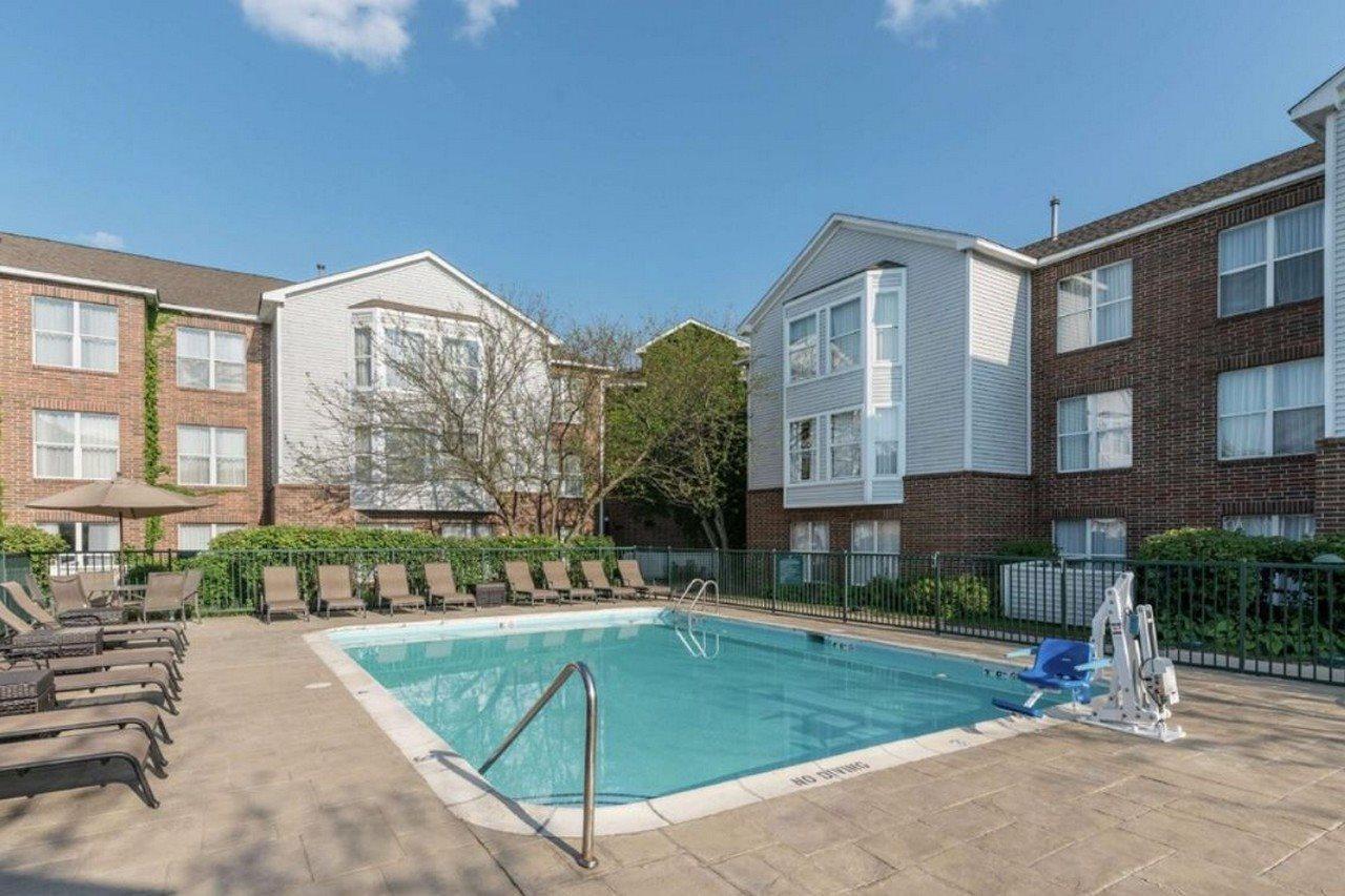 Homewood Suites By Hilton Chicago - Schaumburg Esterno foto