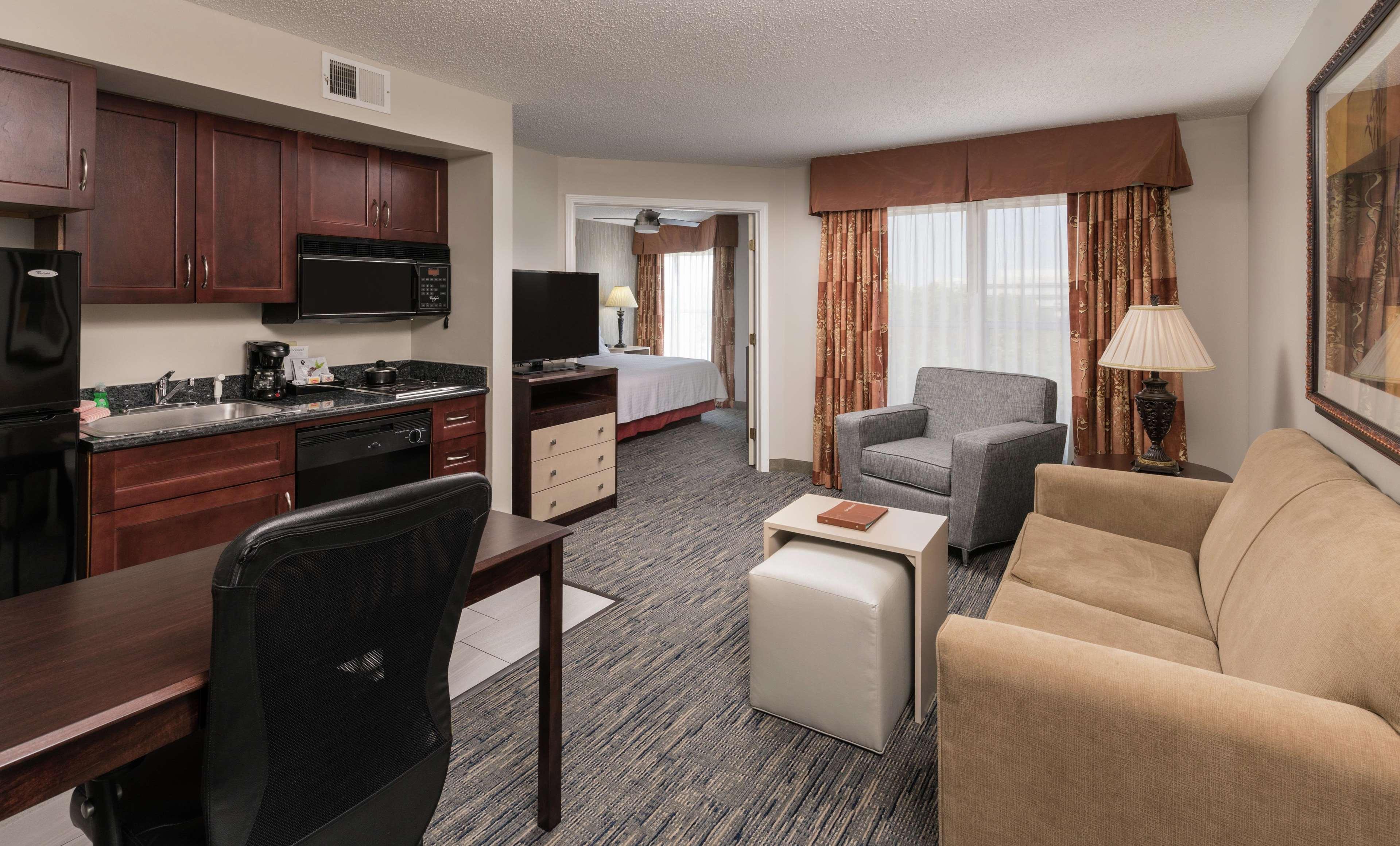Homewood Suites By Hilton Chicago - Schaumburg Esterno foto