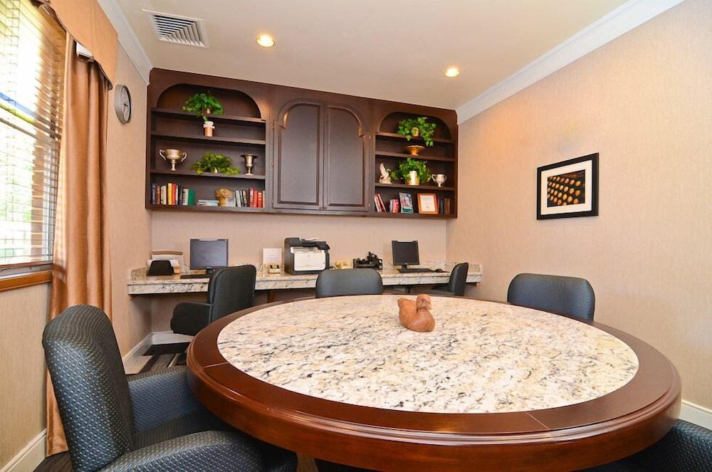 Homewood Suites By Hilton Chicago - Schaumburg Esterno foto