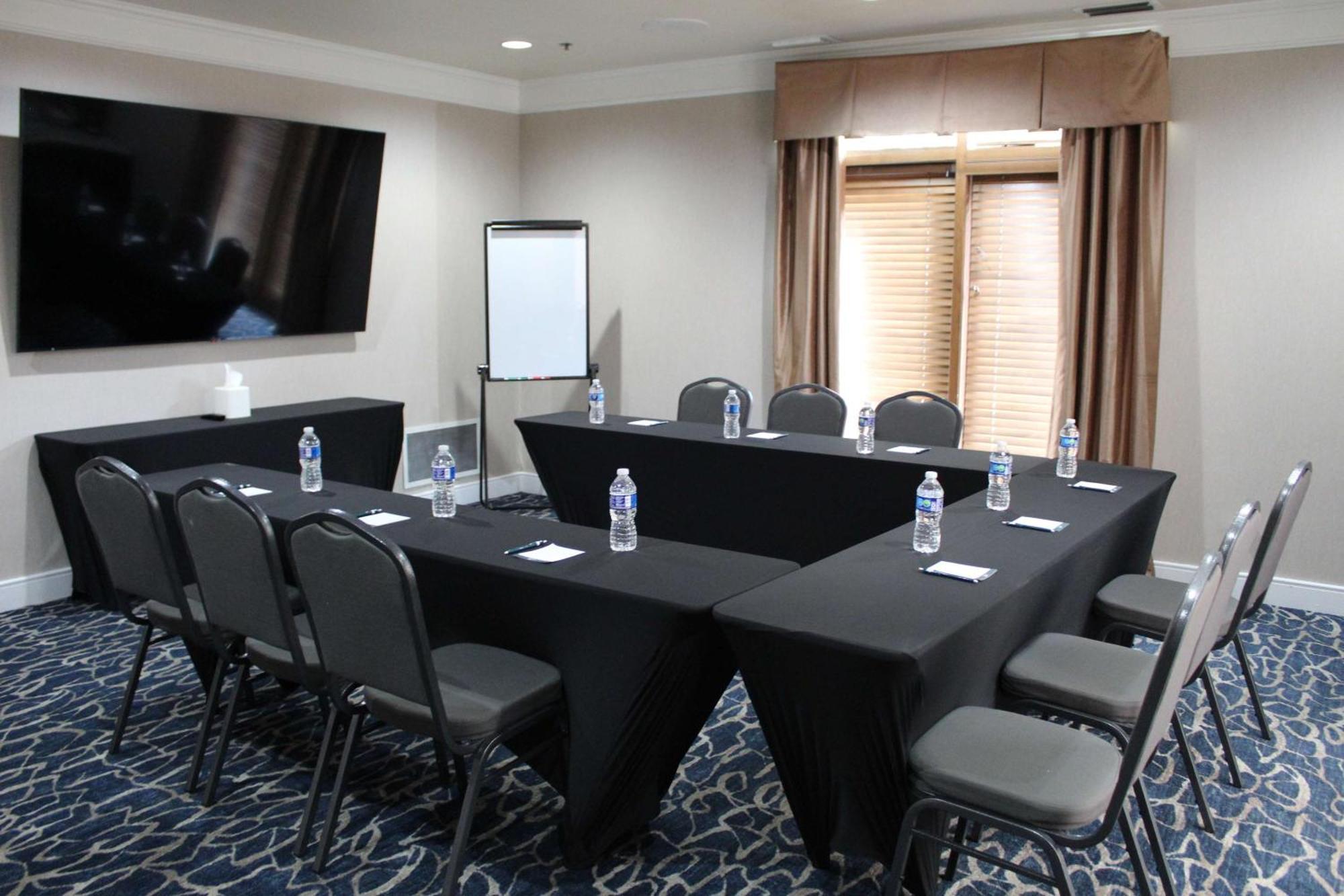 Homewood Suites By Hilton Chicago - Schaumburg Esterno foto